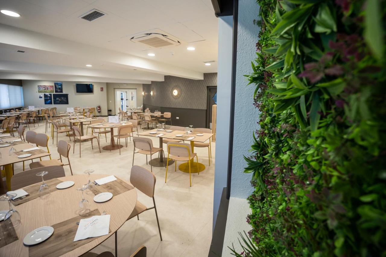 Hotel Restaurante Cadosa Soria Eksteriør billede
