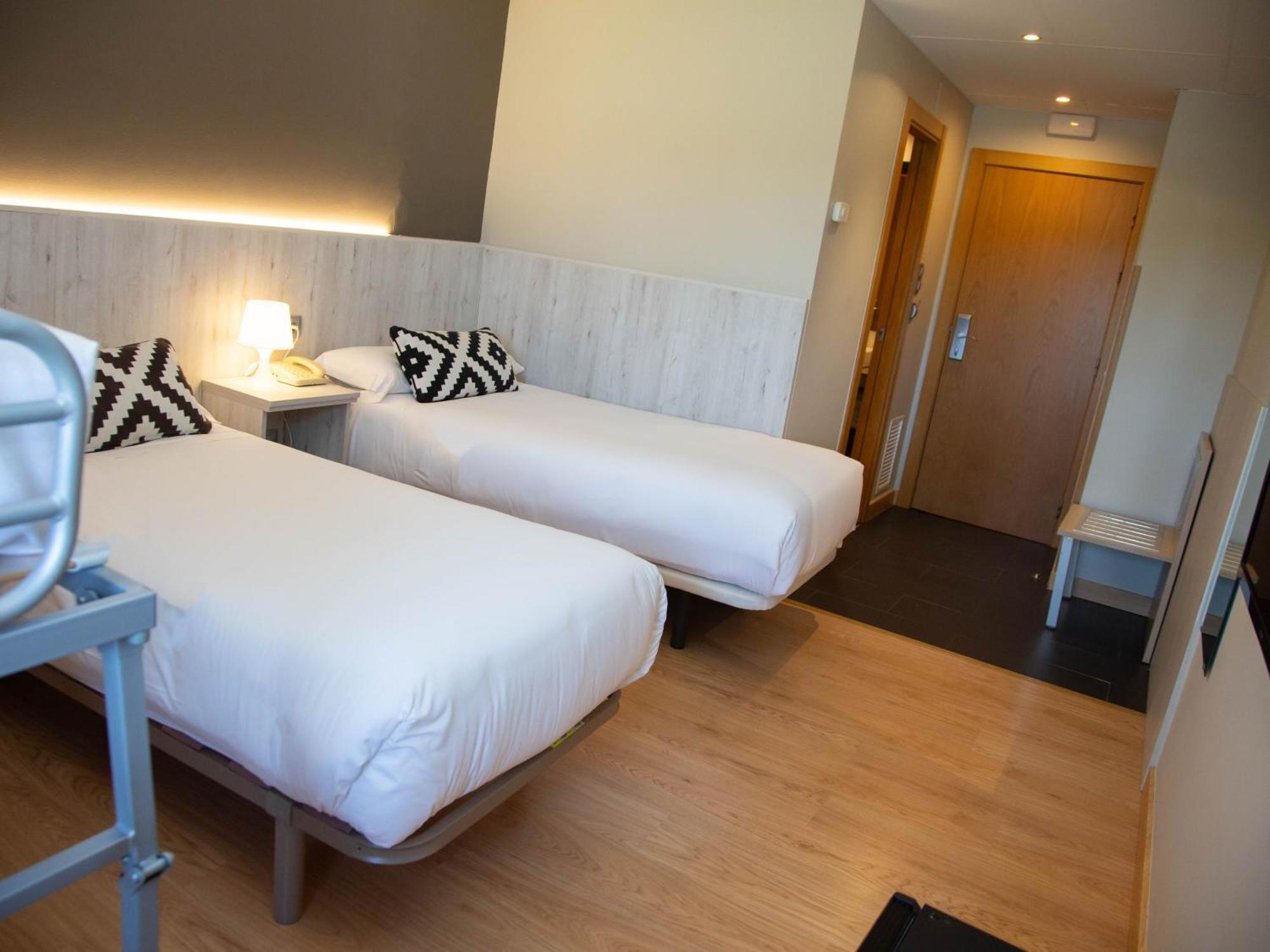 Hotel Restaurante Cadosa Soria Eksteriør billede